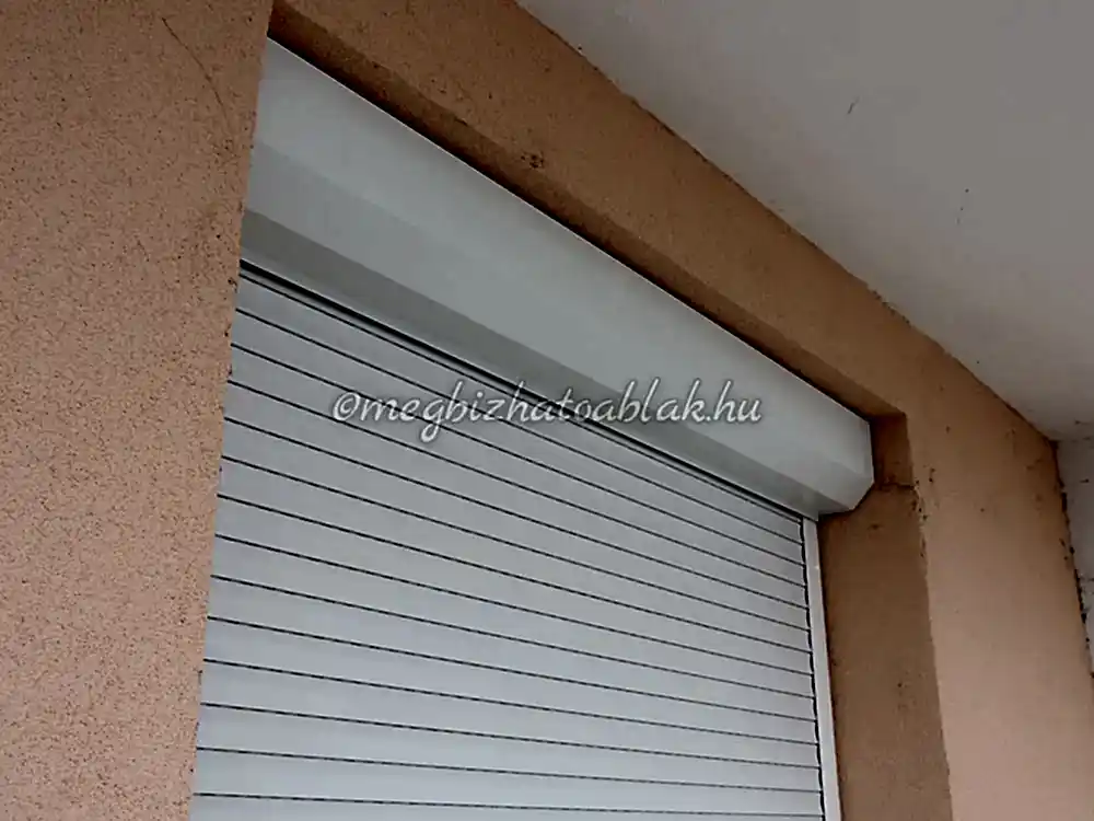 Szombathely, műanyag redőny